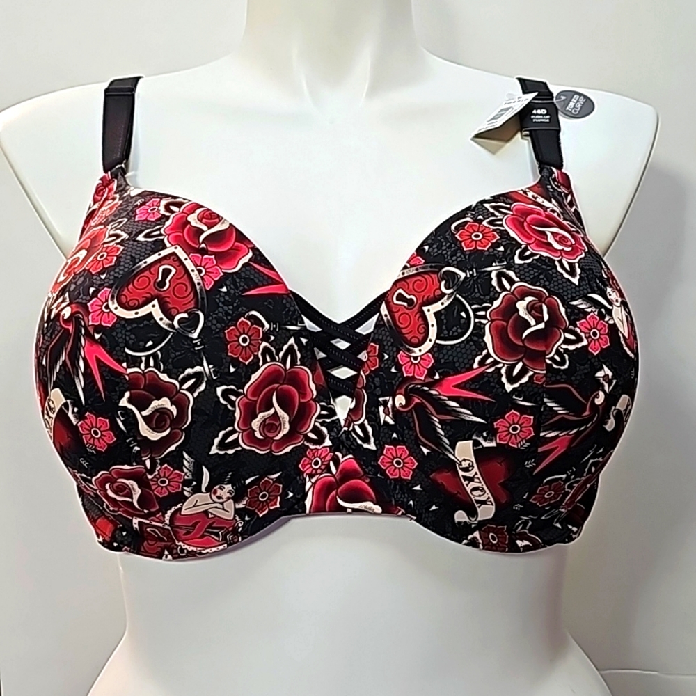 Torrid 46D XO Plunge Push-Up Bra - NWT
